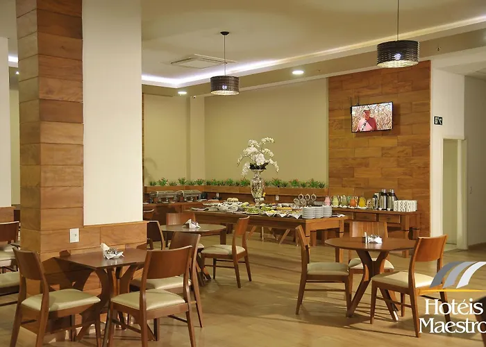 Hotel Maestro Premium Cascavel
