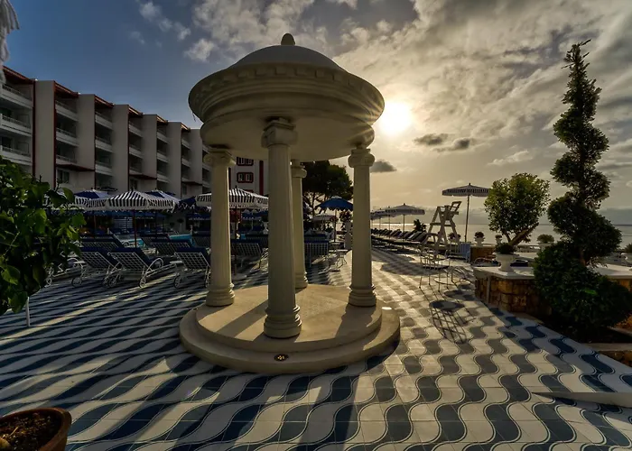 Hotel Mongibello Ibiza