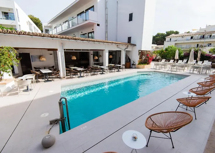 Petit Garden Hotel By Flacalco