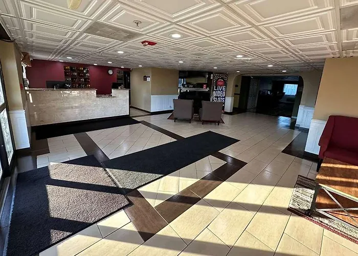 Americinn Woodstock Il