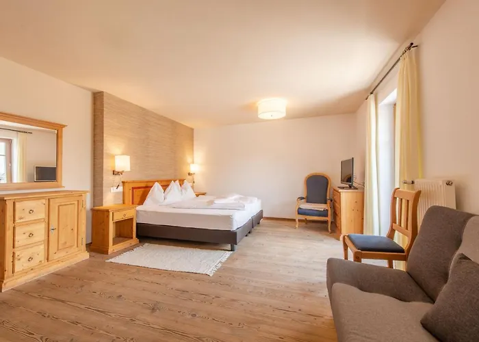 Hotel Garni Zum Hirschen