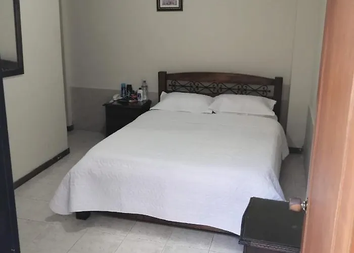 Hotel Baroee