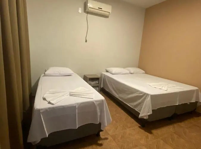 Hotel Paraiso - Fácil acesso as faculdades e FarmShow