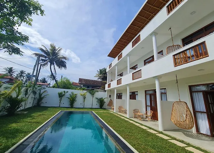 Ohana Surf Guest House