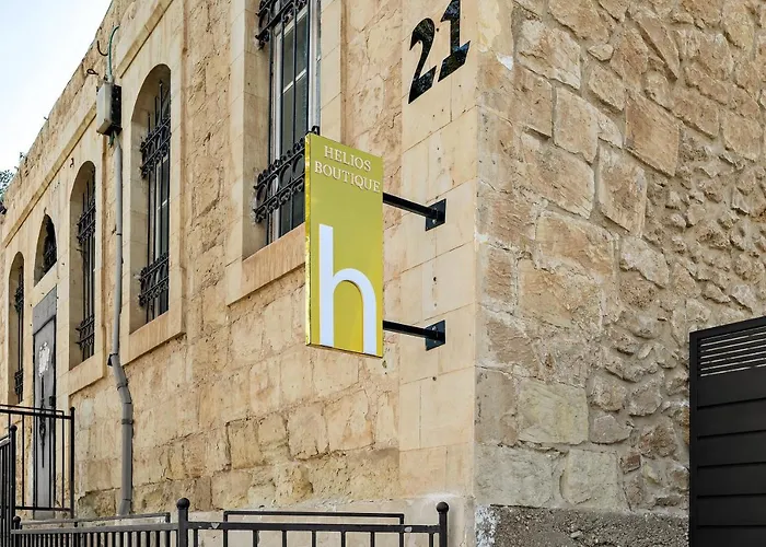 Helios Boutique By La Finca Hotels - בוטיק מעוצב עם מטבחון מאובזר וחניה חינם בעיר העתיקה!