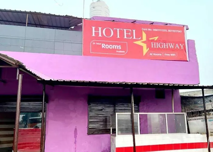 Hotel O Pop Hotel Highway