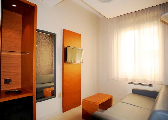 Astra Hotel