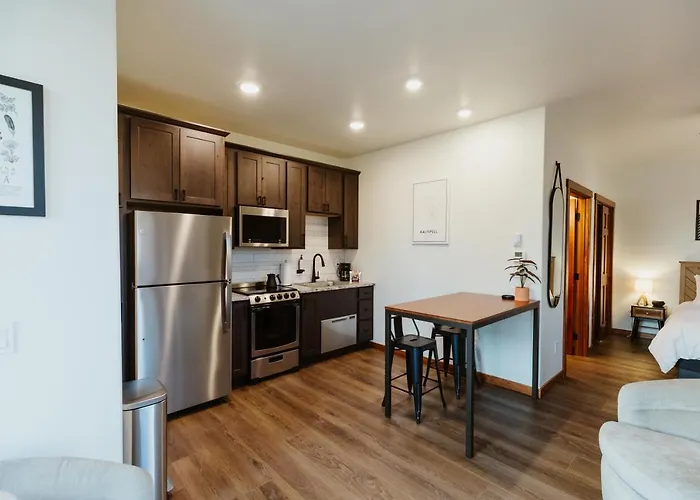 Big Mountain Suite Win-Unit Washer And Dryer