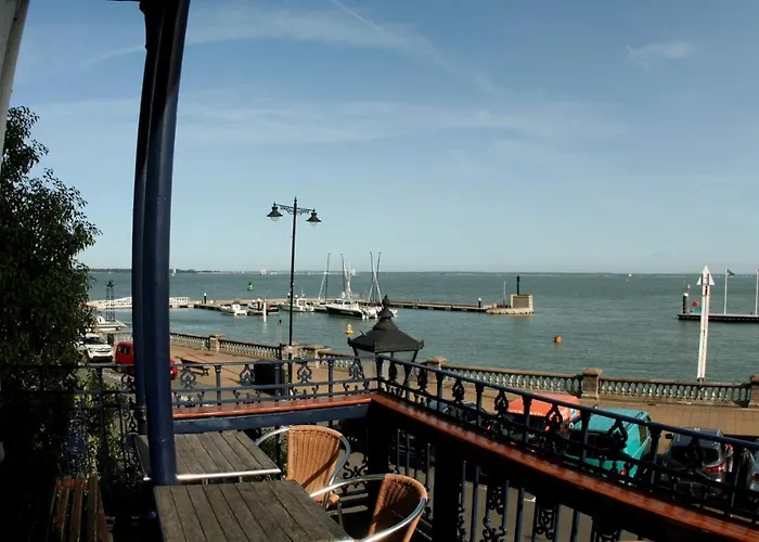 Royal London Yacht Club