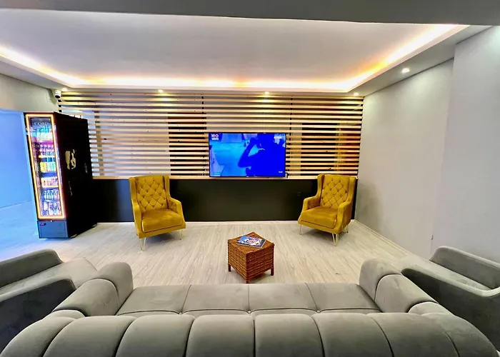 Cord Hotel & Resort
