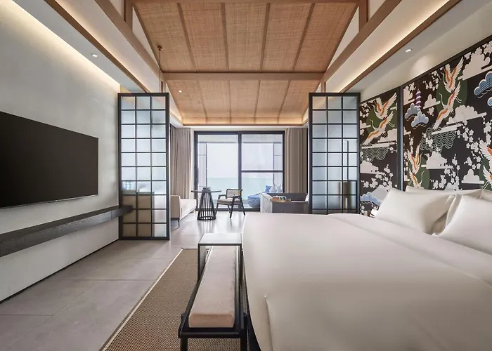 Tengchong Jingge Banshan Hot Spring Hotel