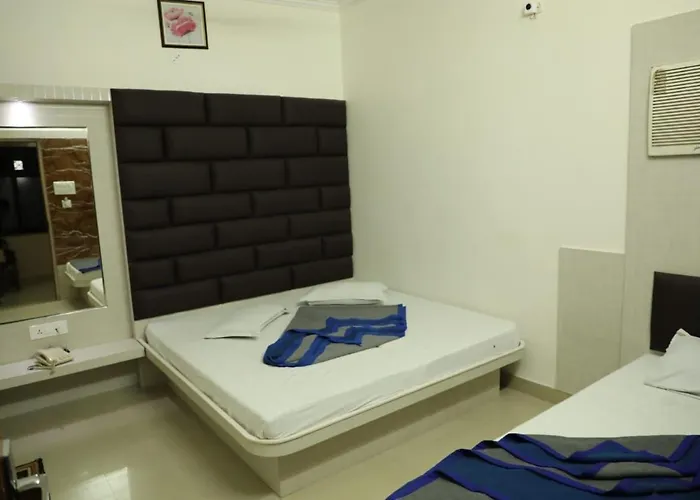 Hotel Sahil 4 Min Distance From Dargah
