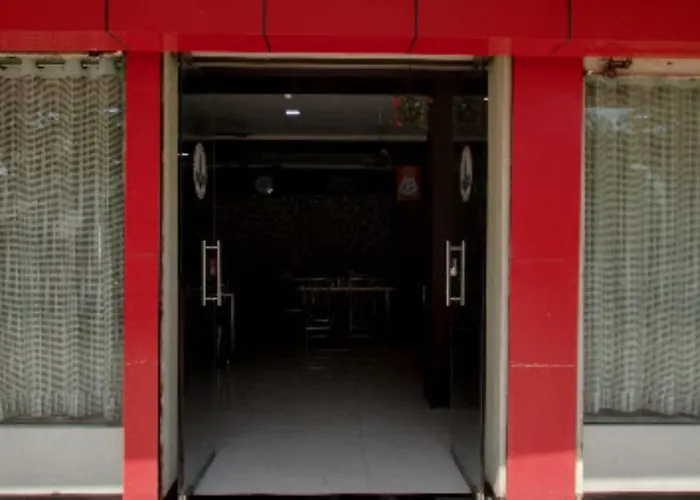 Hotel Vyankatesh Washiim