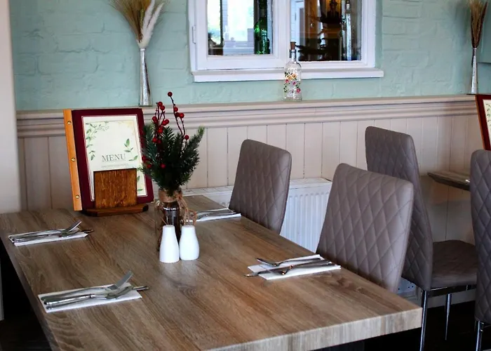 Dog And Partridge Inn