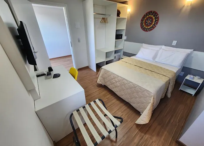Vincenzo Hotel