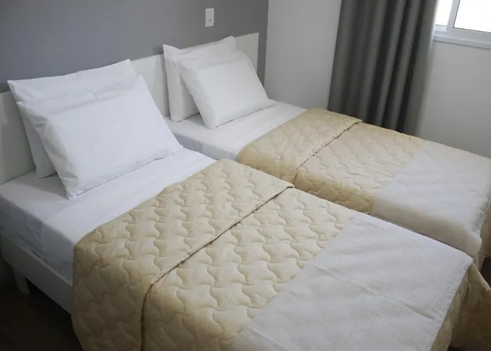 Vincenzo Hotel
