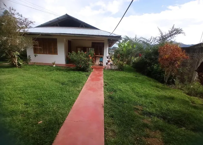 Hospedaje Pinky Lodge