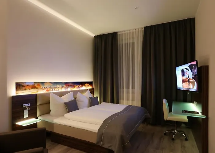 Hoteltow