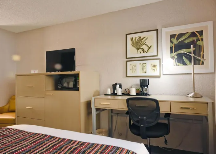 The Palms Inn & Suites Miami, Kendall, Fl