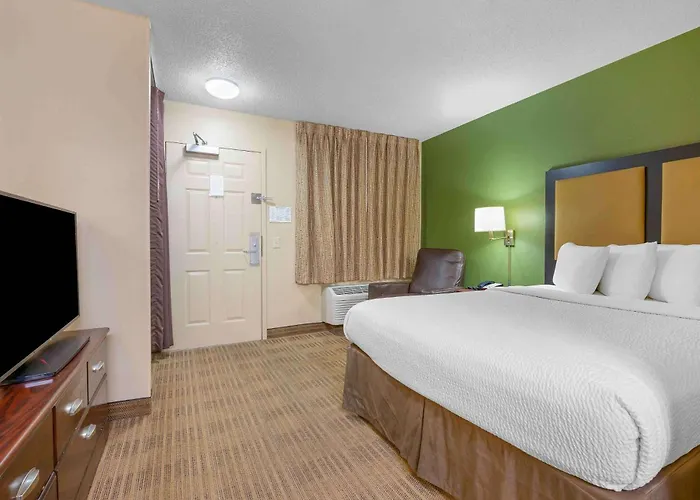 Extended Stay America Select Suites - Tampa - Brandon
