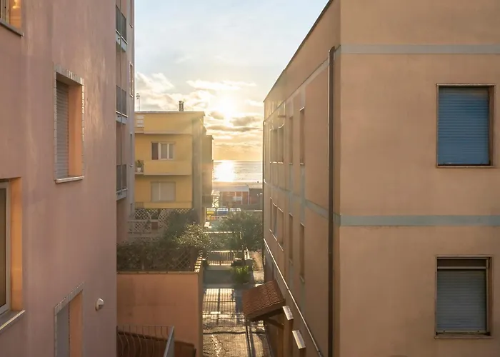 Lola Piccolo Hotel