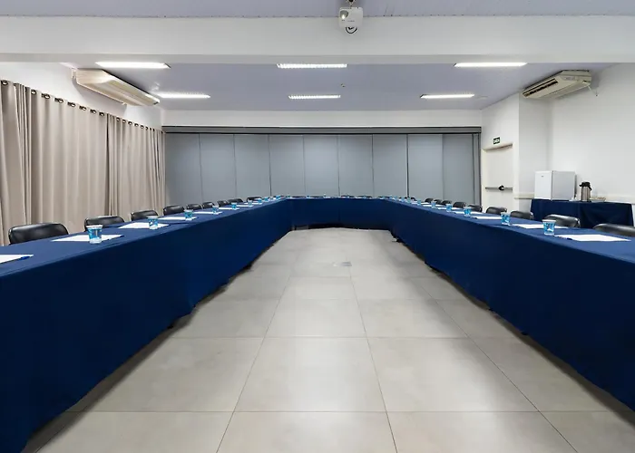Carlton Suites Limeira