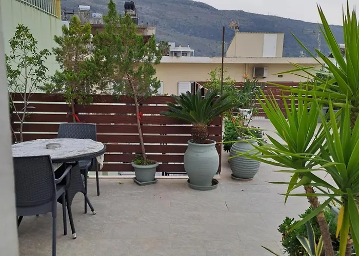 Parthenon Hotel