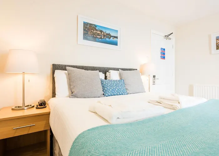 The Land'S End Hotel
