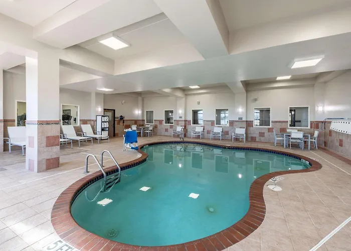 Country Inn & Suites By Radisson, Findlay, Oh