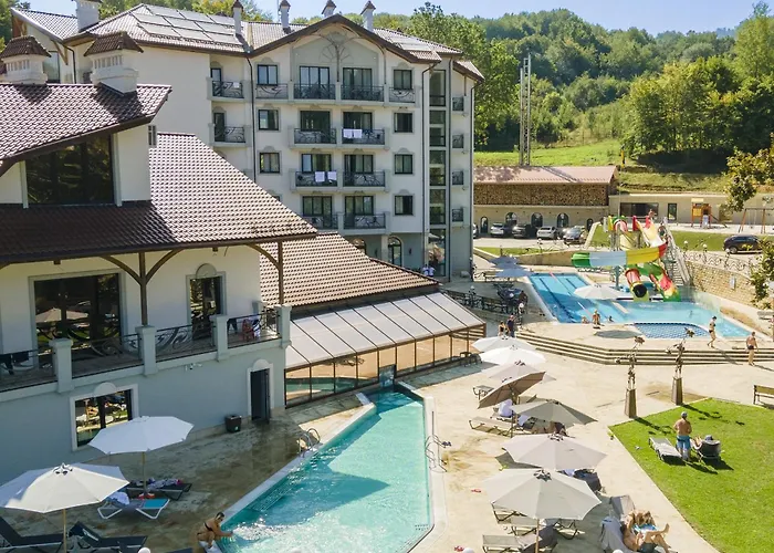 Molfar Resort Hotel & Spa Карпати