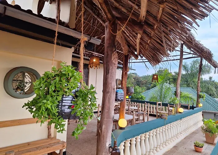 Hill View Garden Hotel