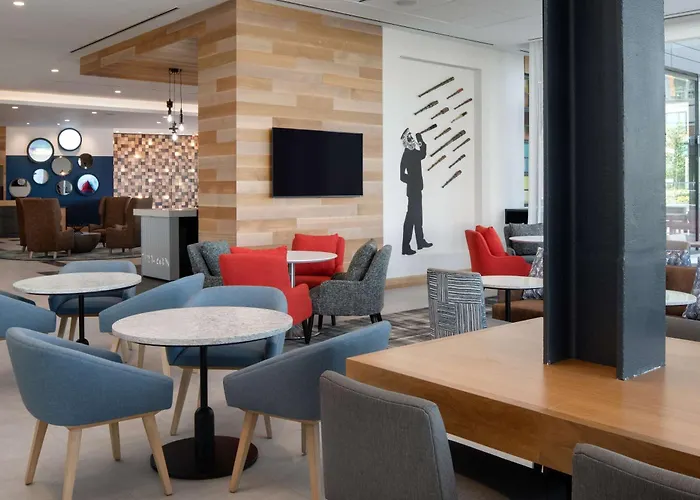 Hyatt Place Boston/Seaport District