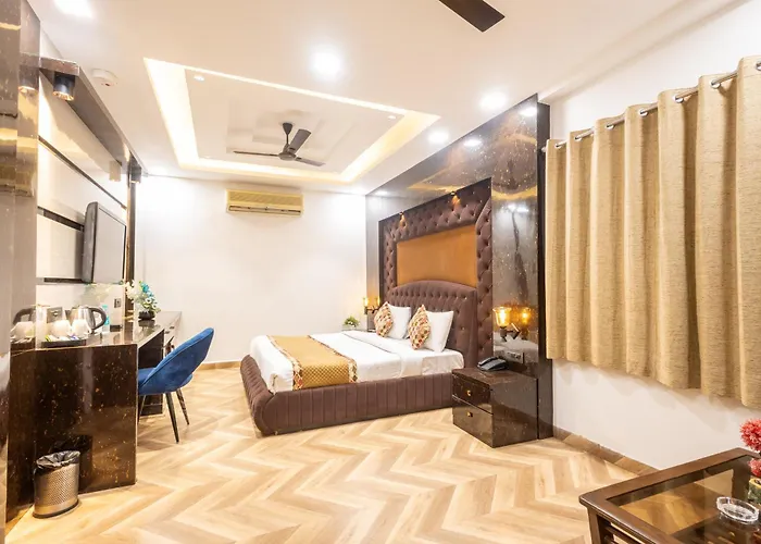 Hotel Cosmo Near Blk Hospital Karol Bagh