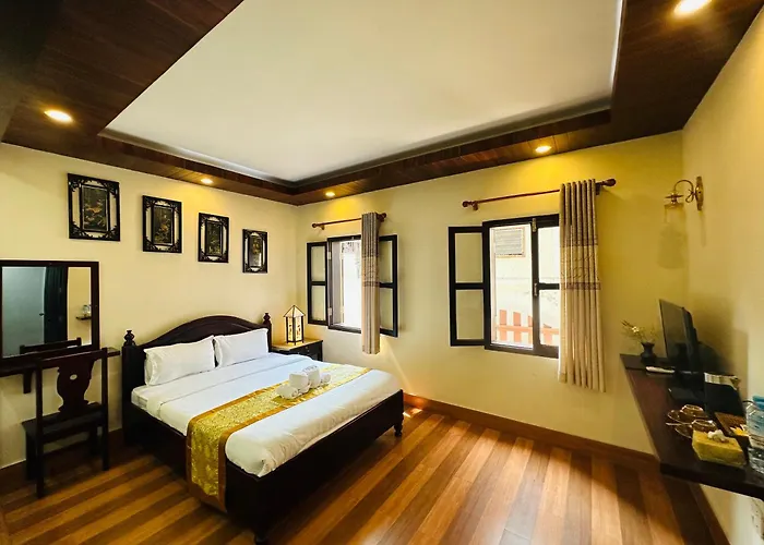 Luang Prabang Villa Ban Pakham Hotel