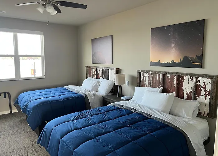 Luckys Lodge