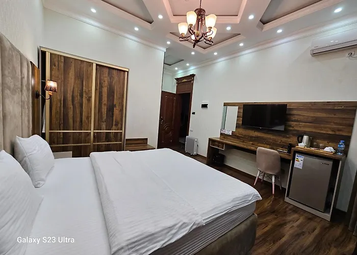 Hotel Sharq