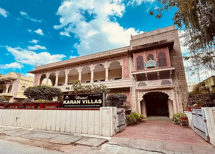 Hotel Karan Villas