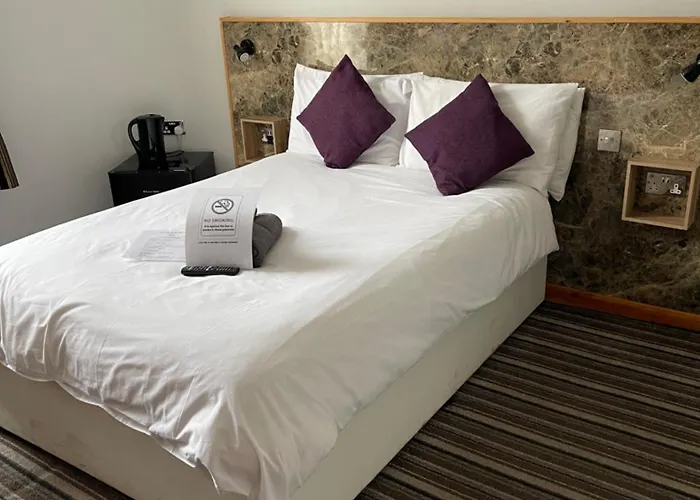 The Six Bells Hotel
