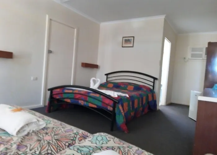 Austral Inn