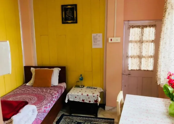 Hotel New Smriya Homestay Inn Darjeeling