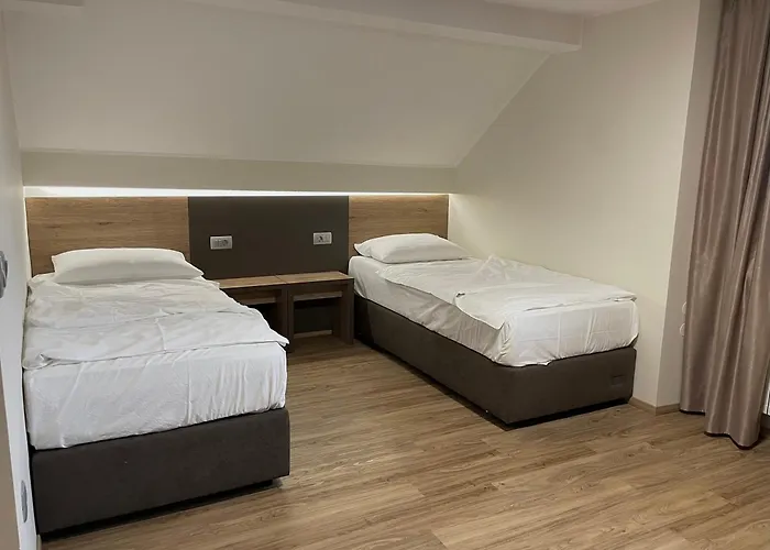 Hotel Roskar