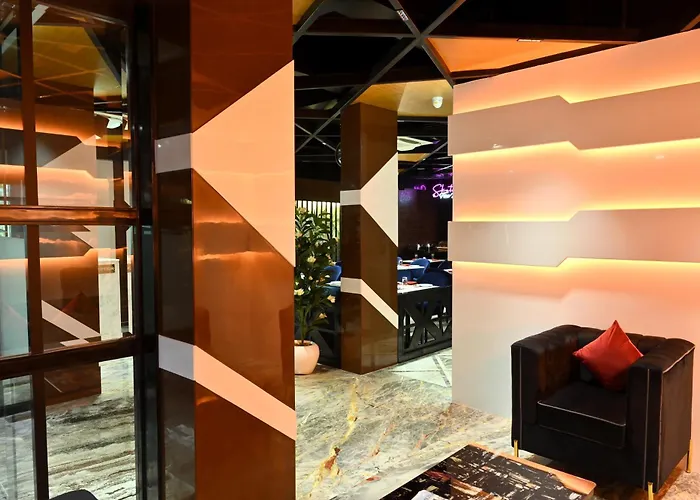 Hotel Trax International