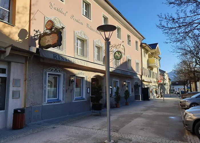 Weisses Roessel-Cavallo Bianco