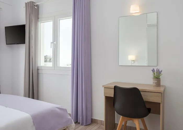 Venus Minimal Hotel