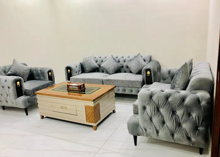 Hotel Grand Pakeeza