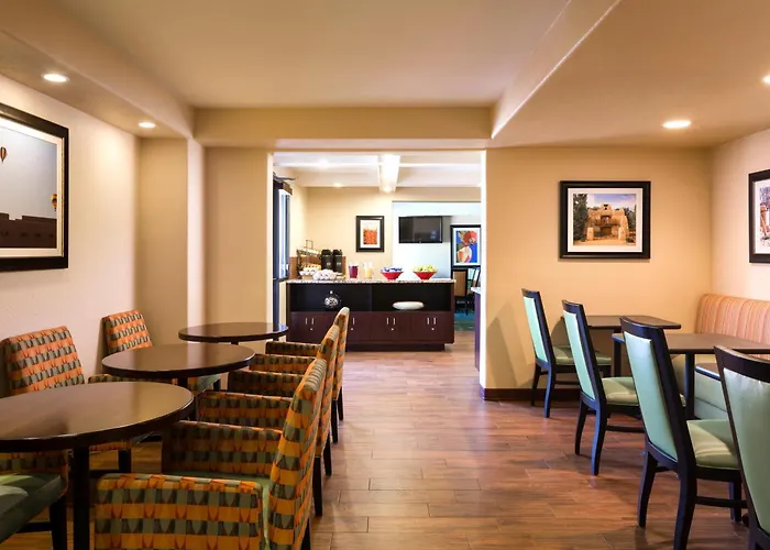 The Querque Hotel