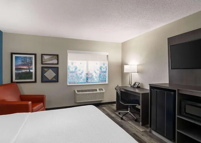 La Quinta By Wyndham Chicago Tinley Park