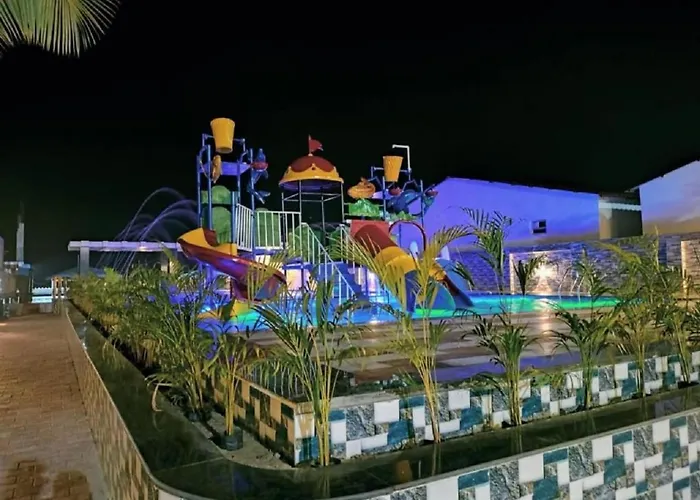 Hindusthan Inn - On Beach