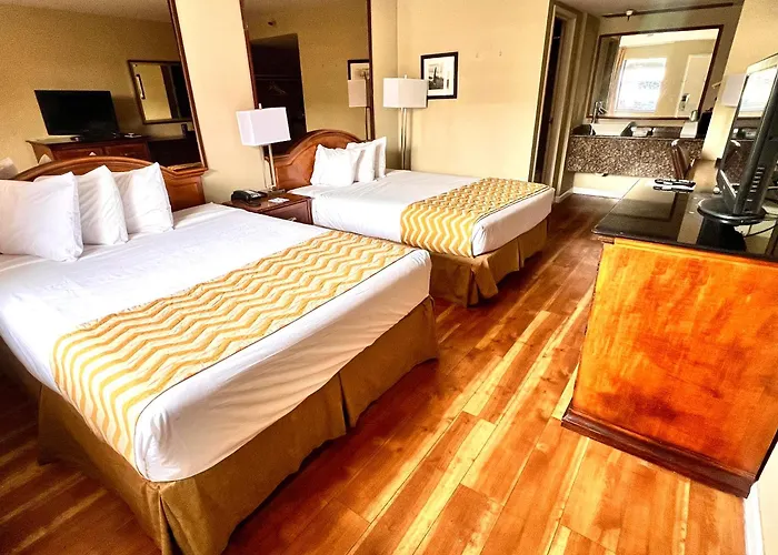 Travelodge By Wyndham Reno