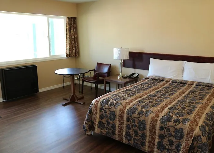 Country Squire Motor Inn